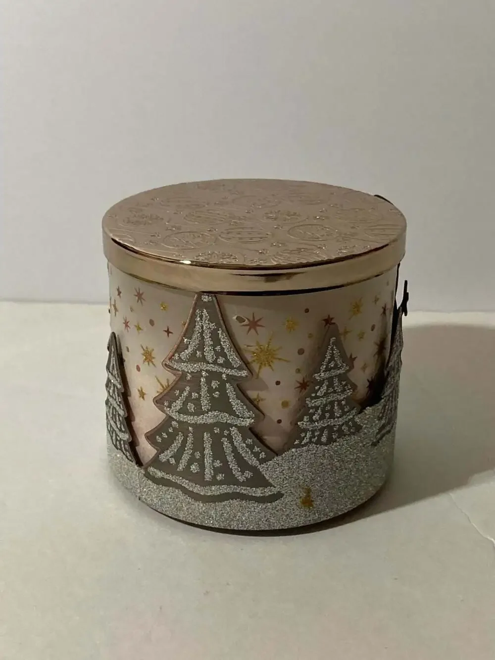 Bath & Body Works The Perfect Christmas 3-Wick Candle - Picture 3 of 10